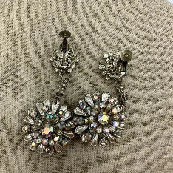 Vintage Miriam Haskell Opal 1960s Starburst Chandelier Earrings - Picture 5 of 10